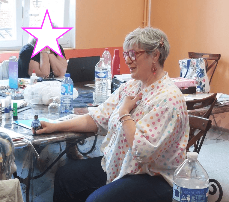 je cherche une formation en art thérapie, je veux utiliser l'art thérapie dans ma prtique professionnelle